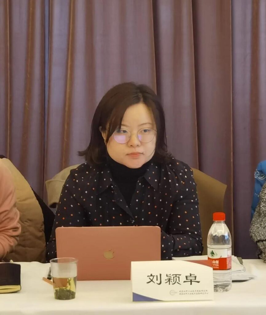 《建筑絕熱用石墨改性擠塑聚苯乙烯泡沫塑料板》標(biāo)準(zhǔn)項目第二次工作會議在北京召開-6-20230902093043